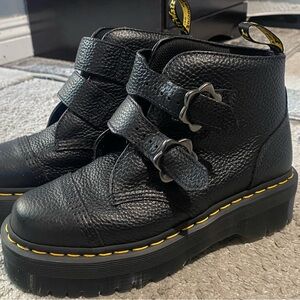 Dr.marten boots